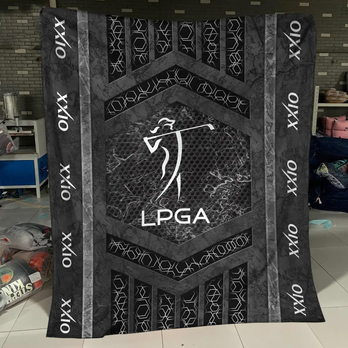 LPGA Tournament XXIO Brand Exclusive Logo All Over Prints BLLPGA231024A01XXBLK - Blanket